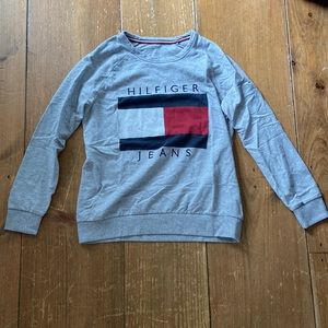 Tommy Hilfiger - Gray Crew Neck (Size M)